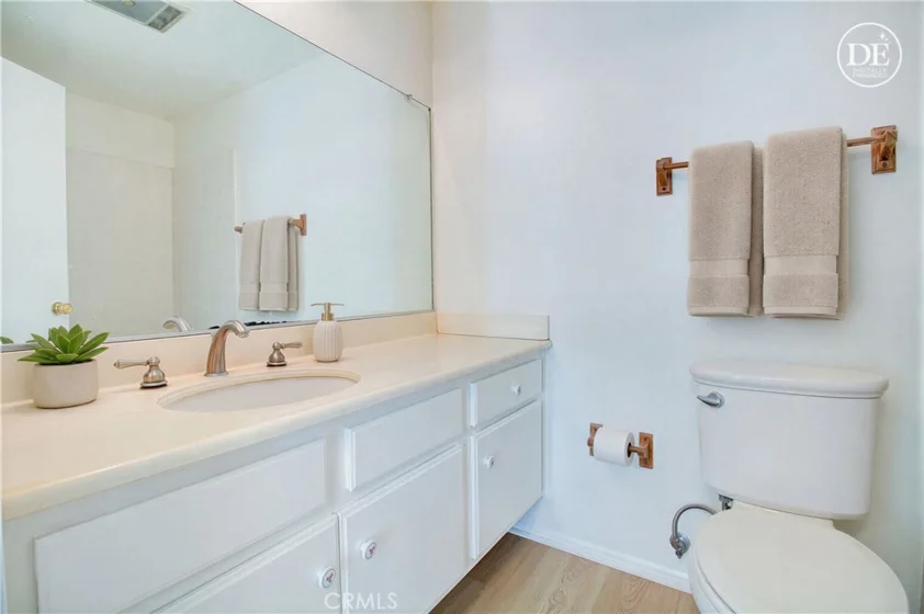 636 Rhine Lane #122 photo 37