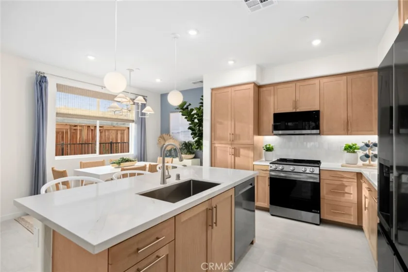 11757 Bailey Street photo 5