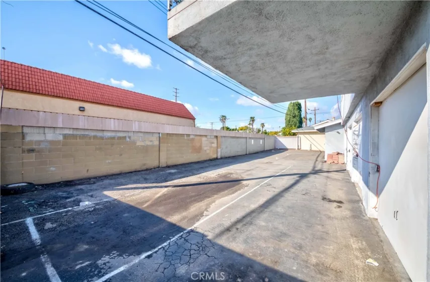 15821 S Myrtle photo 22
