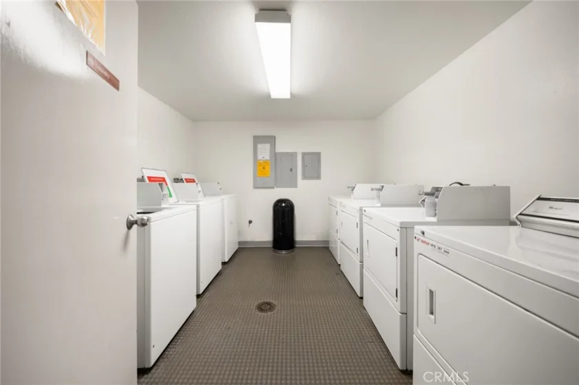 2960 Neilson Way #301 photo 36