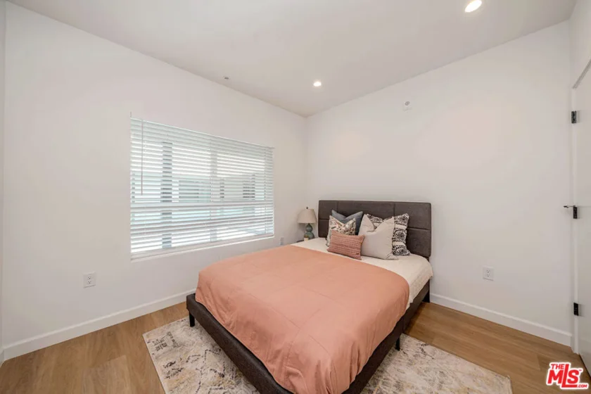 321 S Oxford Avenue #606 photo 4