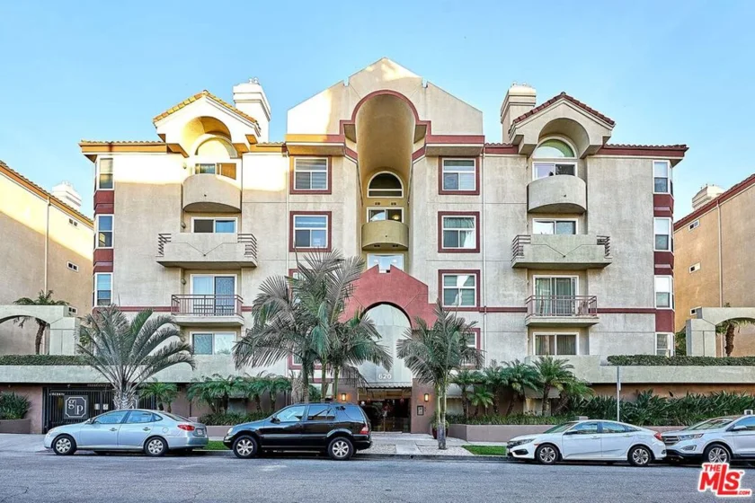 620 S Gramercy Place #340 photo 1