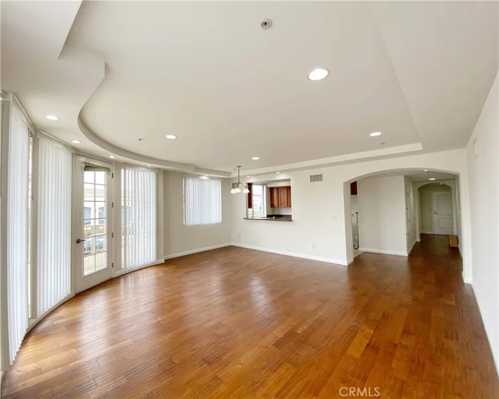6800 Corbin Avenue #102 photo 1