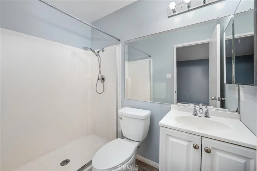 5700 Etiwanda Avenue #154 photo 16