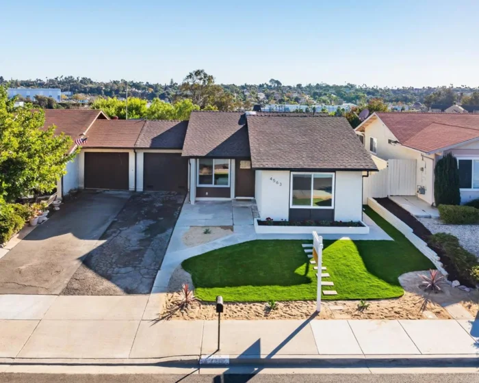 4563 Golden Ridge Drive photo 1