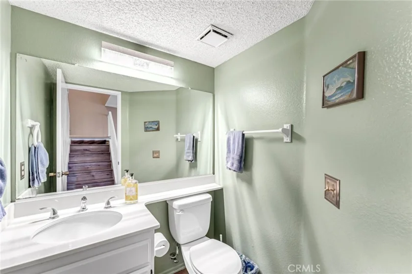 1771 Dumitru Way #C photo 32