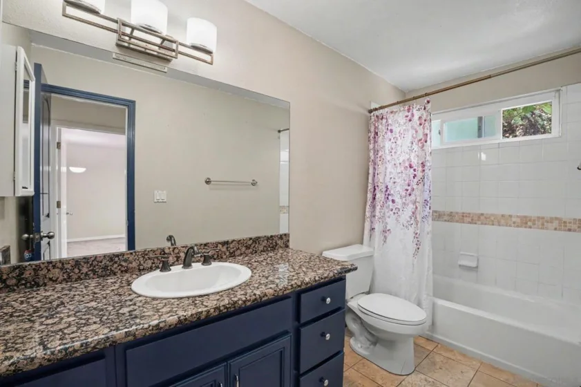 930 Peach Avenue #11 photo 10