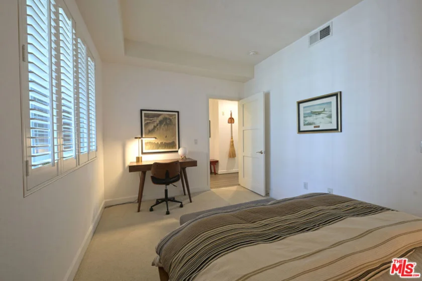 4820 Bellflower Avenue #206 photo 7