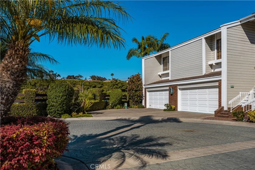 994 Bayside Cove photo 8