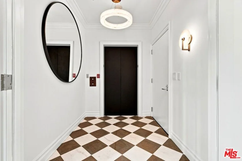 10580 Wilshire Boulevard #36 photo 24