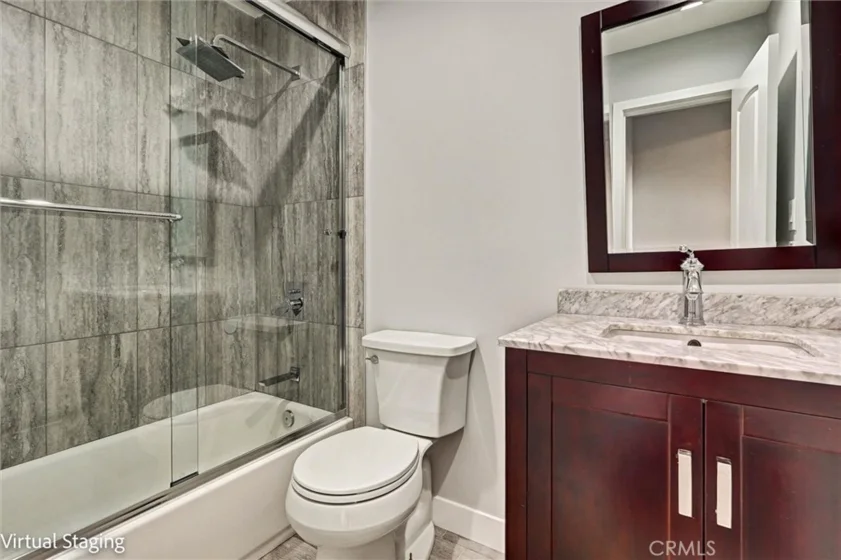 7924 Woodman Avenue #22 photo 32