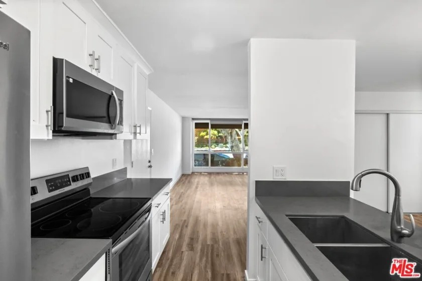 4900 Overland Avenue #157 photo 9
