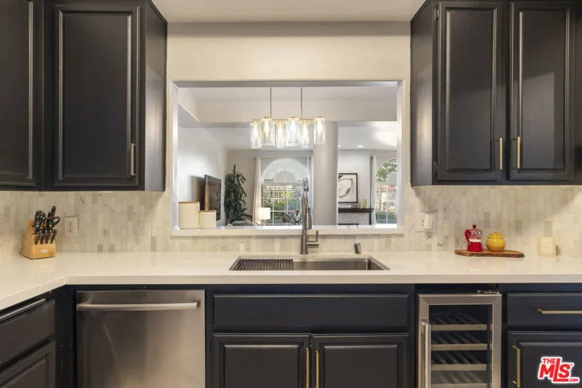 5848 W Olympic Boulevard #102 photo 15