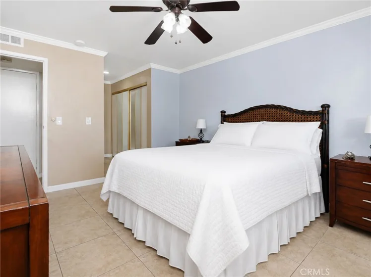 2501 S El Camino Real #205 photo 10
