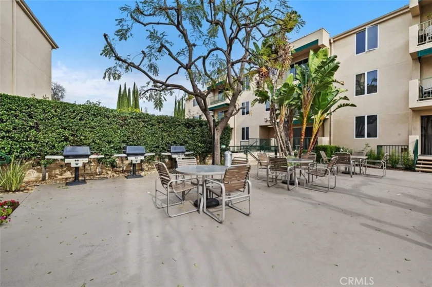 4501 Cedros Avenue #239 photo 31