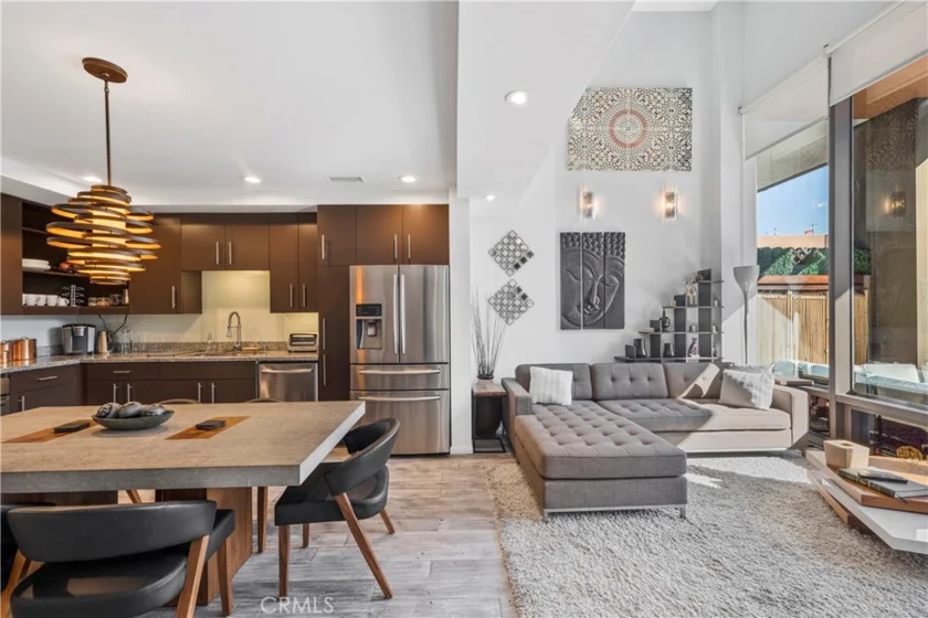 1100 Wilshire Boulevard #1707 photo 6