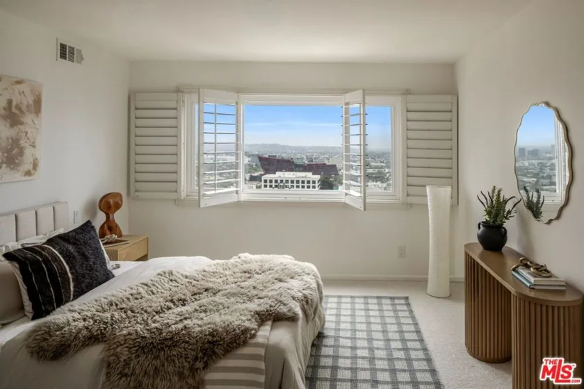 1230 Horn Avenue #728 photo 11