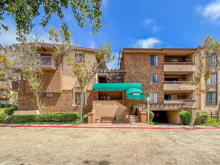 8880 Villa La Jolla #205 photo 1