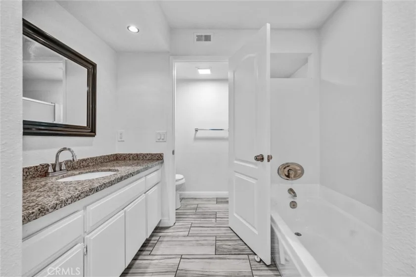 3021 Langs Bay photo 8