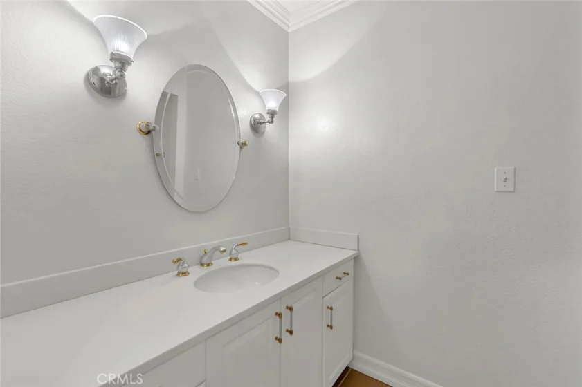 172 Villa Point Drive photo 22