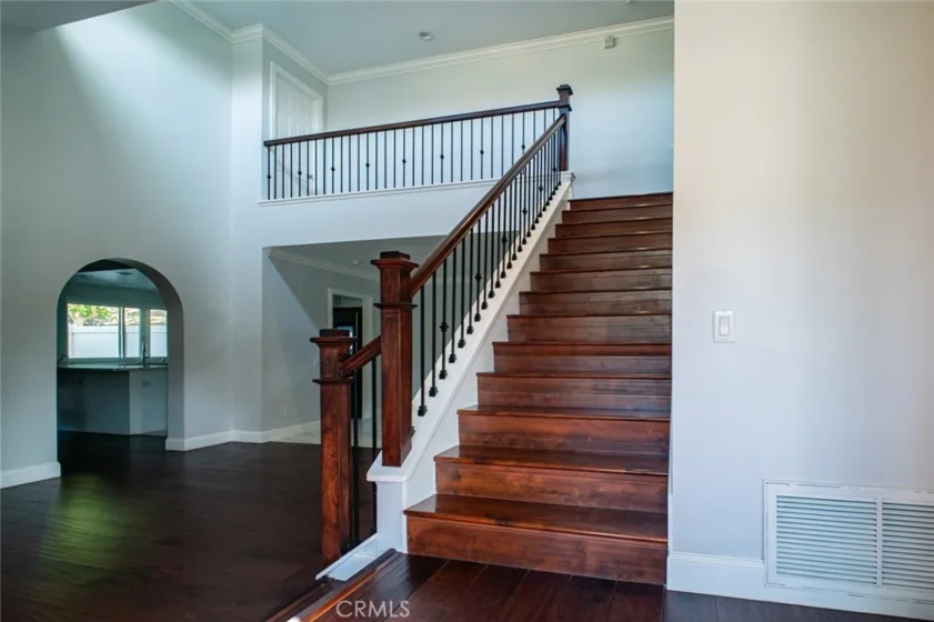 18152 Arbor Court photo 1