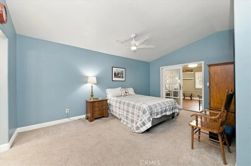 40472 Via Amapola photo 25