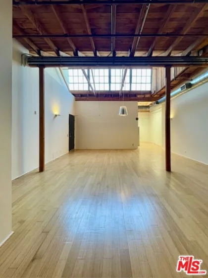 500 Molino Street #309 photo 1
