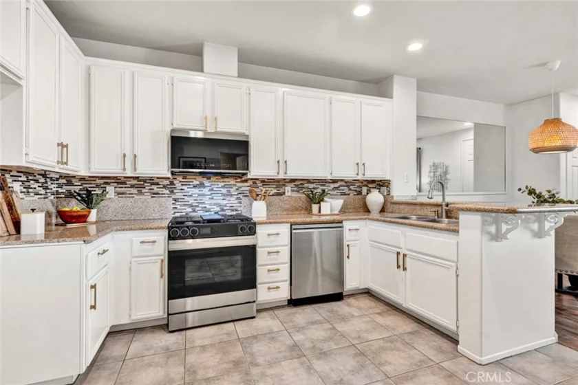 470 N Londonderry Lane #B photo 7