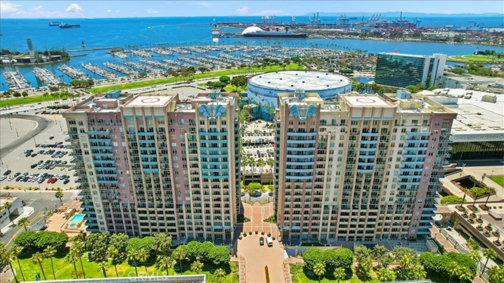 488 E Ocean #708 photo 10