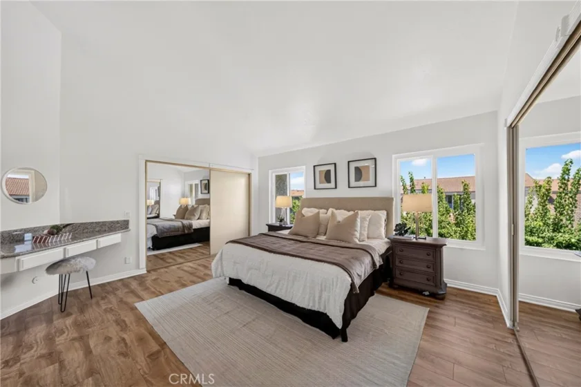 6273 Lincoln photo 35