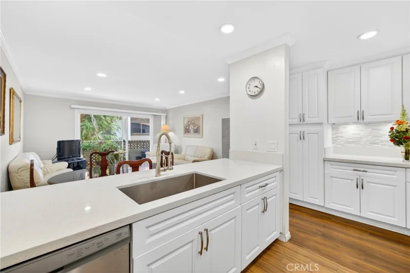 2521 W Sunflower #D 3 photo 4