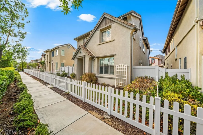 27657 Peppergrass Court photo 31