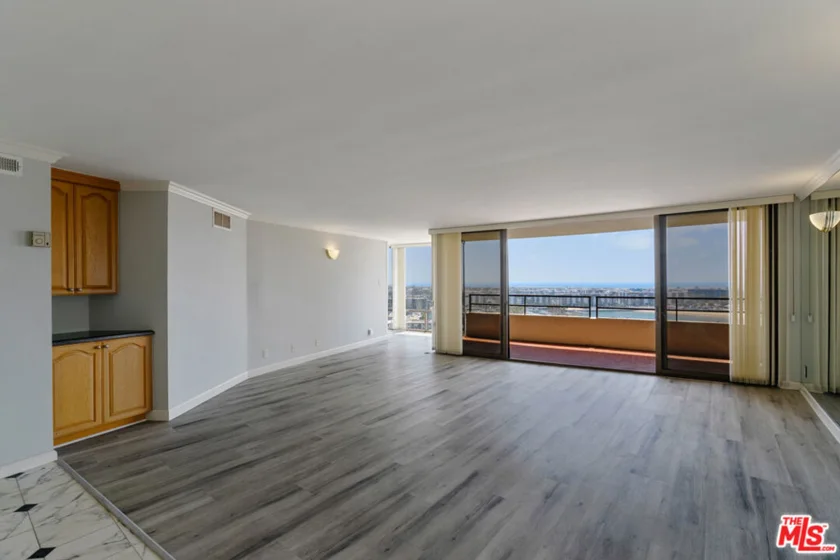 4314 Marina City Drive #1118 photo 18