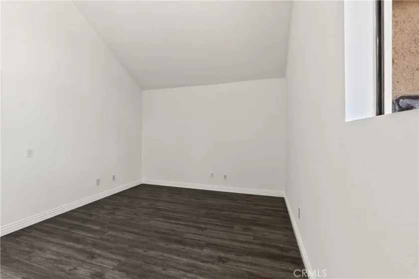 268 Pineview photo 13
