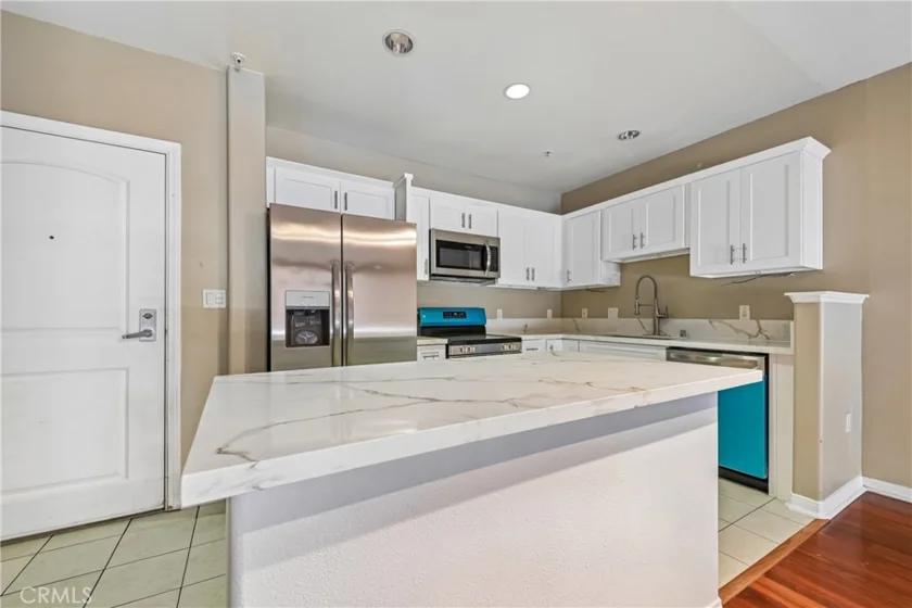 3740 Santa Rosalia #402 photo 12