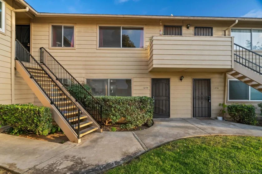 1274 Holly Avenue photo 13