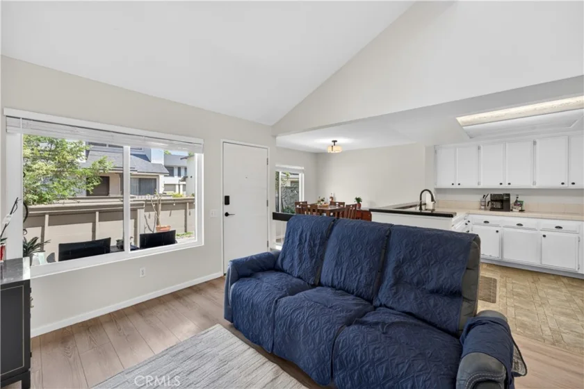 1363 N Schooner photo 13