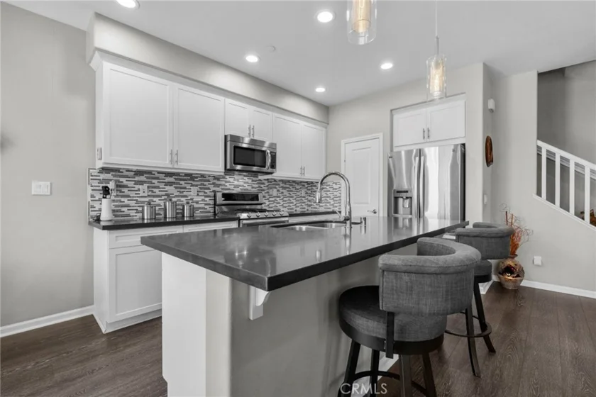 44075 Calle Luz photo 9