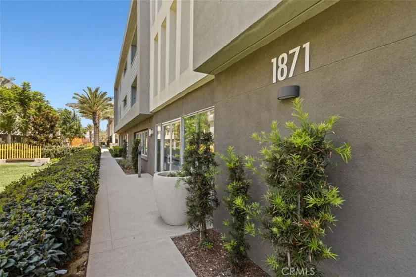 1871 S Union #81 photo 1