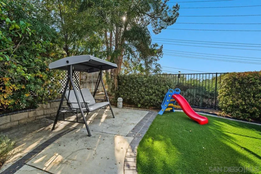 30916 Oakhill Drive photo 37