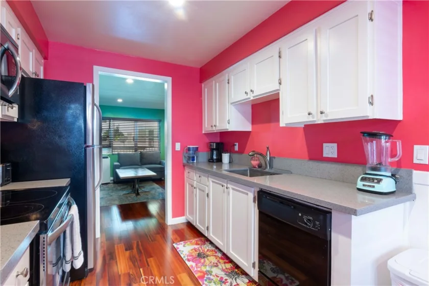 3452 Elm Avenue #203 photo 1
