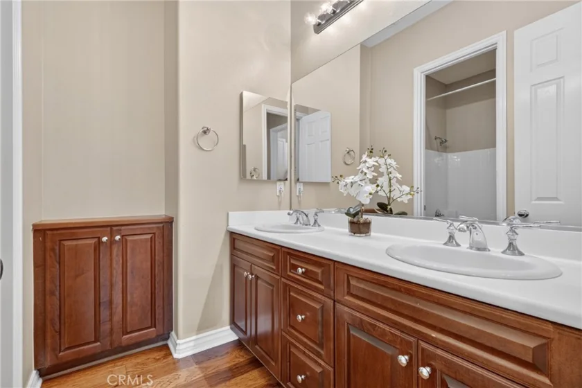 33940 Baystone Street photo 35