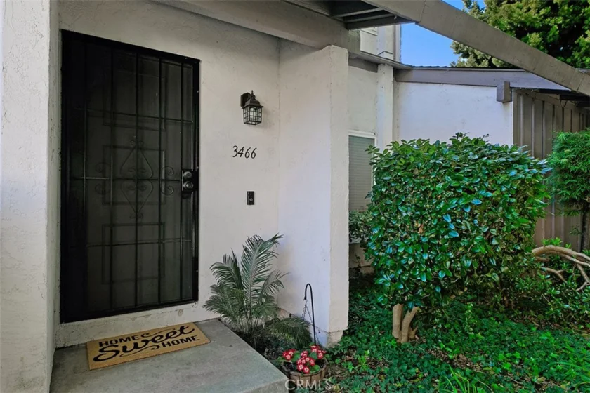 3466 Seabreeze photo 1