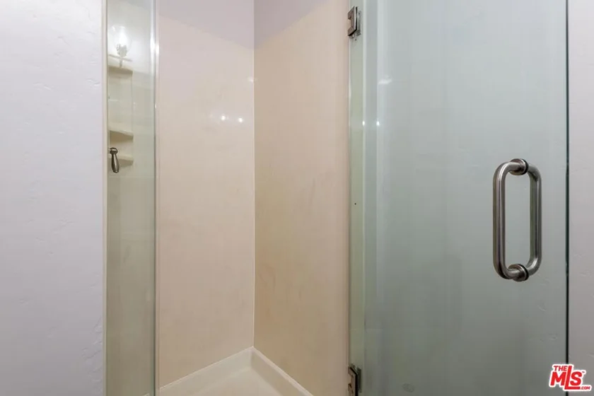 10982 Roebling Avenue #451 photo 23