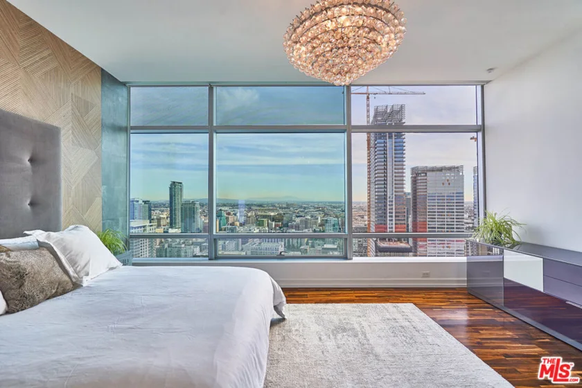 900 W Olympic Boulevard #34A photo 14
