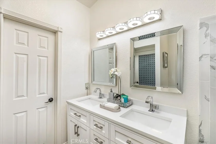 44706 Calle Banuelos photo 17