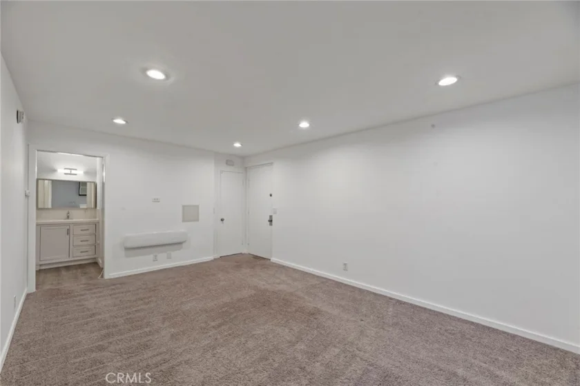 525 N Sycamore Avenue #333 photo 22