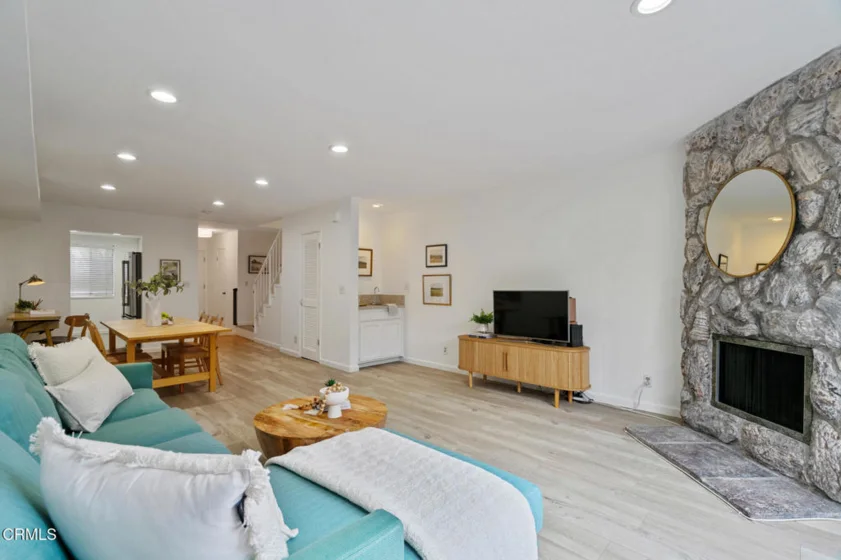 544 E Magnolia #D photo 6