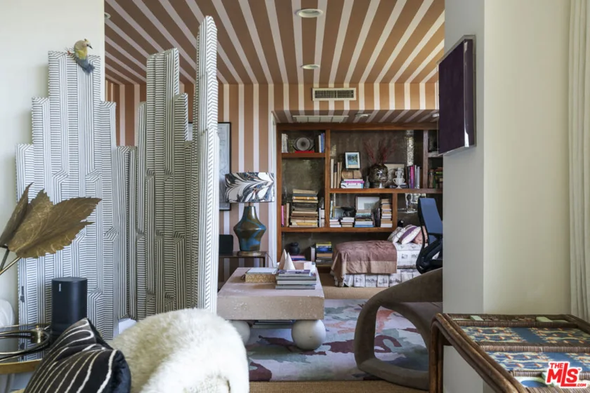 818 N Doheny Drive #302 photo 12