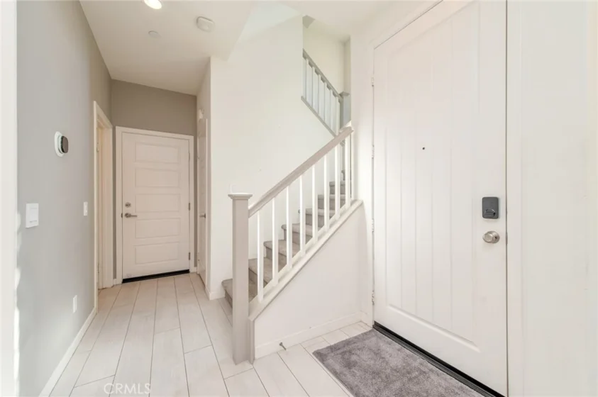 192 Finch photo 19